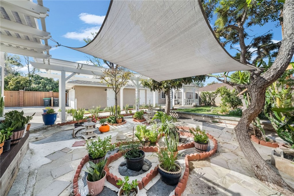 178 North Monterey Road Orange, CA 92866 - Photo 44 of 52