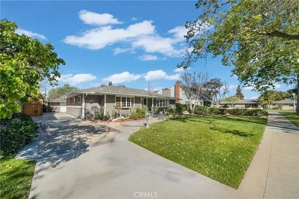 $1,995,000 | 178 North Monterey Road, Orange, CA 92866