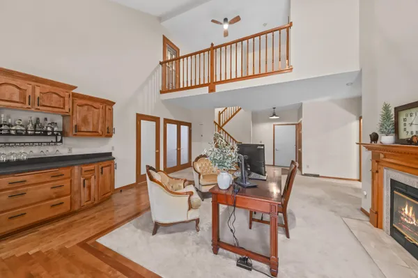 $949,900 | 14220 West North Oak Boulevard, New Berlin, WI 53151