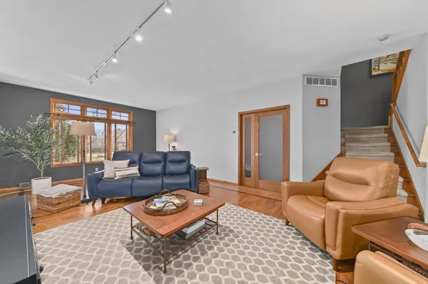 $949,900 | 14220 West North Oak Boulevard, New Berlin, WI 53151