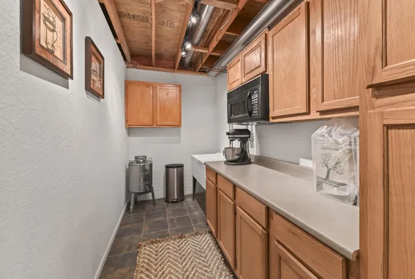 $949,900 | 14220 West North Oak Boulevard, New Berlin, WI 53151