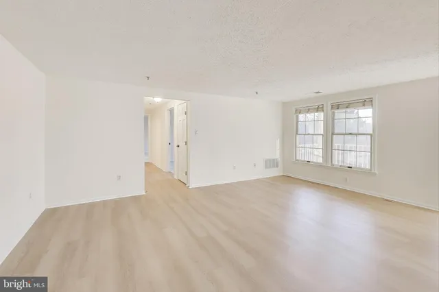 $279,900 | 13107 Briarcliff Terrace, Unit 2204, Germantown, MD 20874