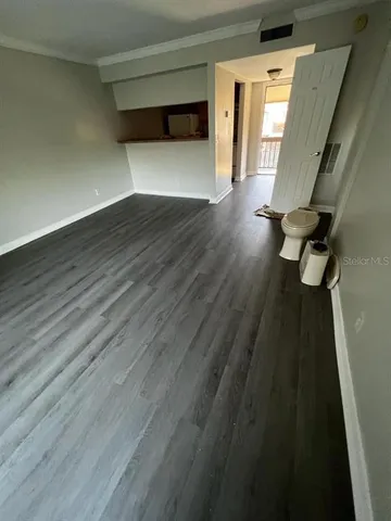 $1,000 | 6326 Newtown Circle, Unit 26B4, Tampa, FL 33615