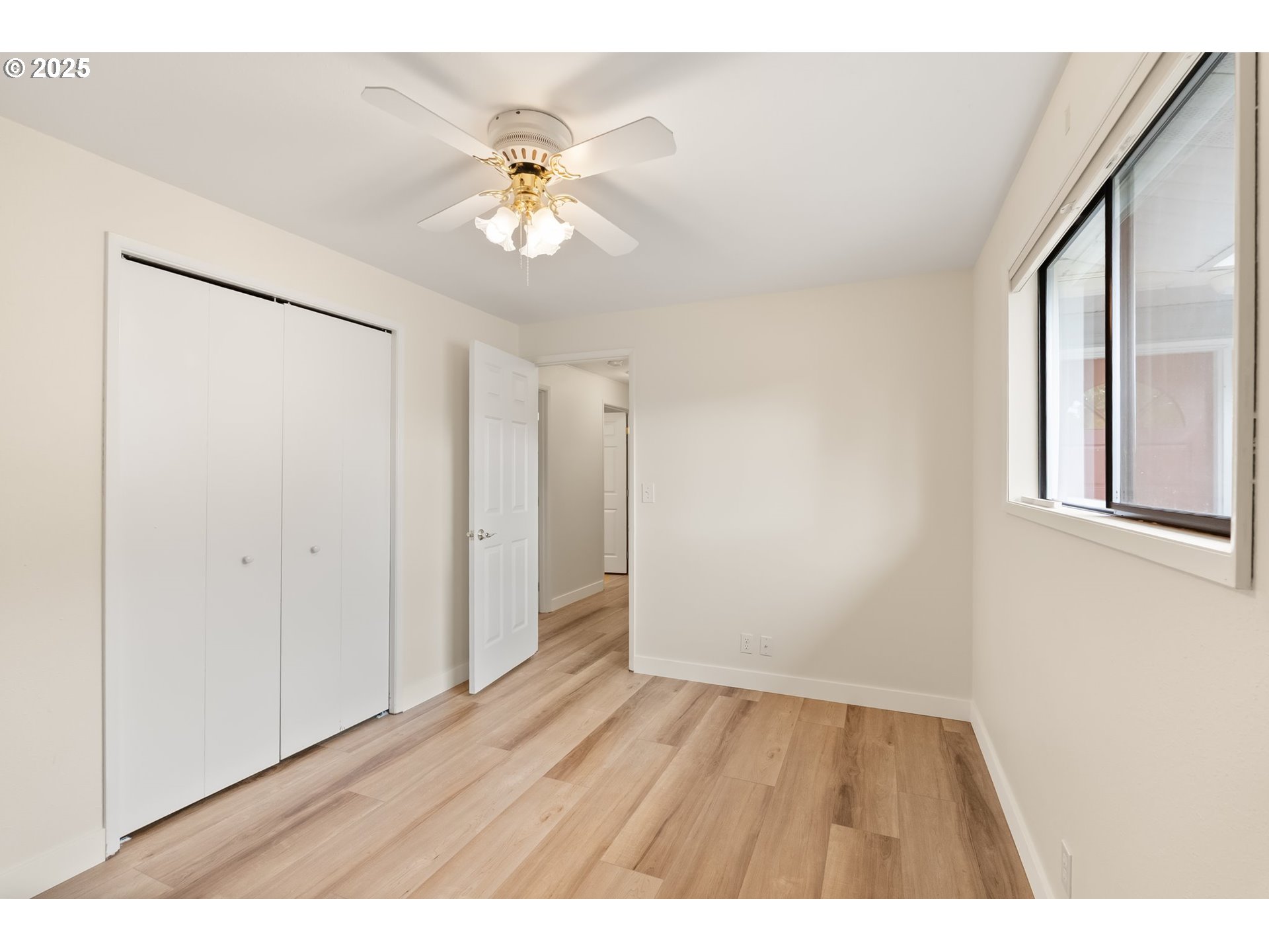 420 Mar Loop Eugene, OR 97401 - Photo 21 of 42 Bedroom