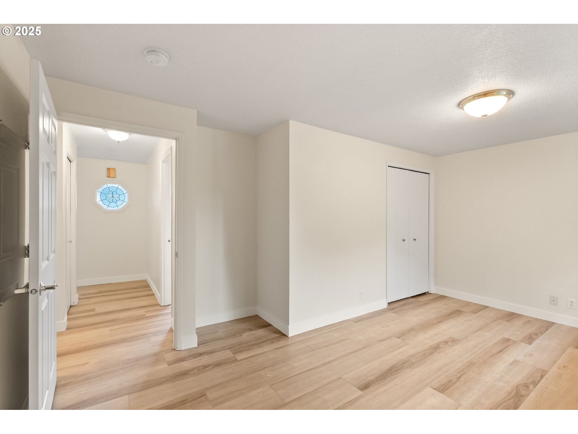 420 Mar Loop Eugene, OR 97401 - Photo 23 of 42 Bedroom