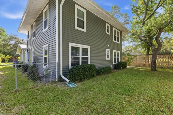 $439,000 | 120 Alabama Avenue Northwest, Fort Walton Beach, FL 32548