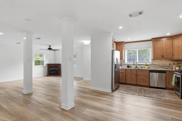 $439,000 | 120 Alabama Avenue Northwest, Fort Walton Beach, FL 32548