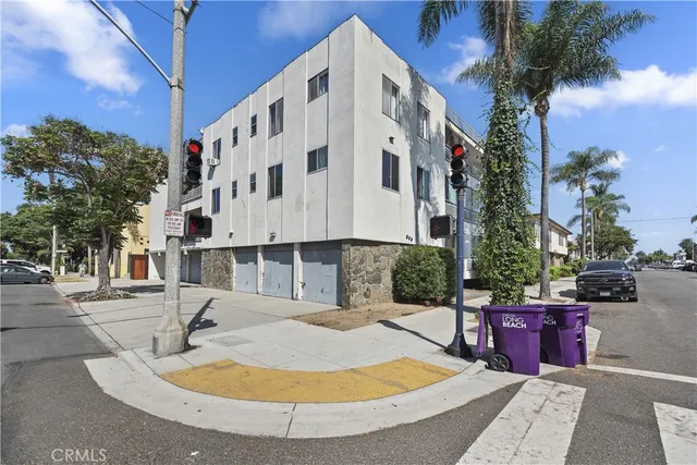 a car parked in front of a building