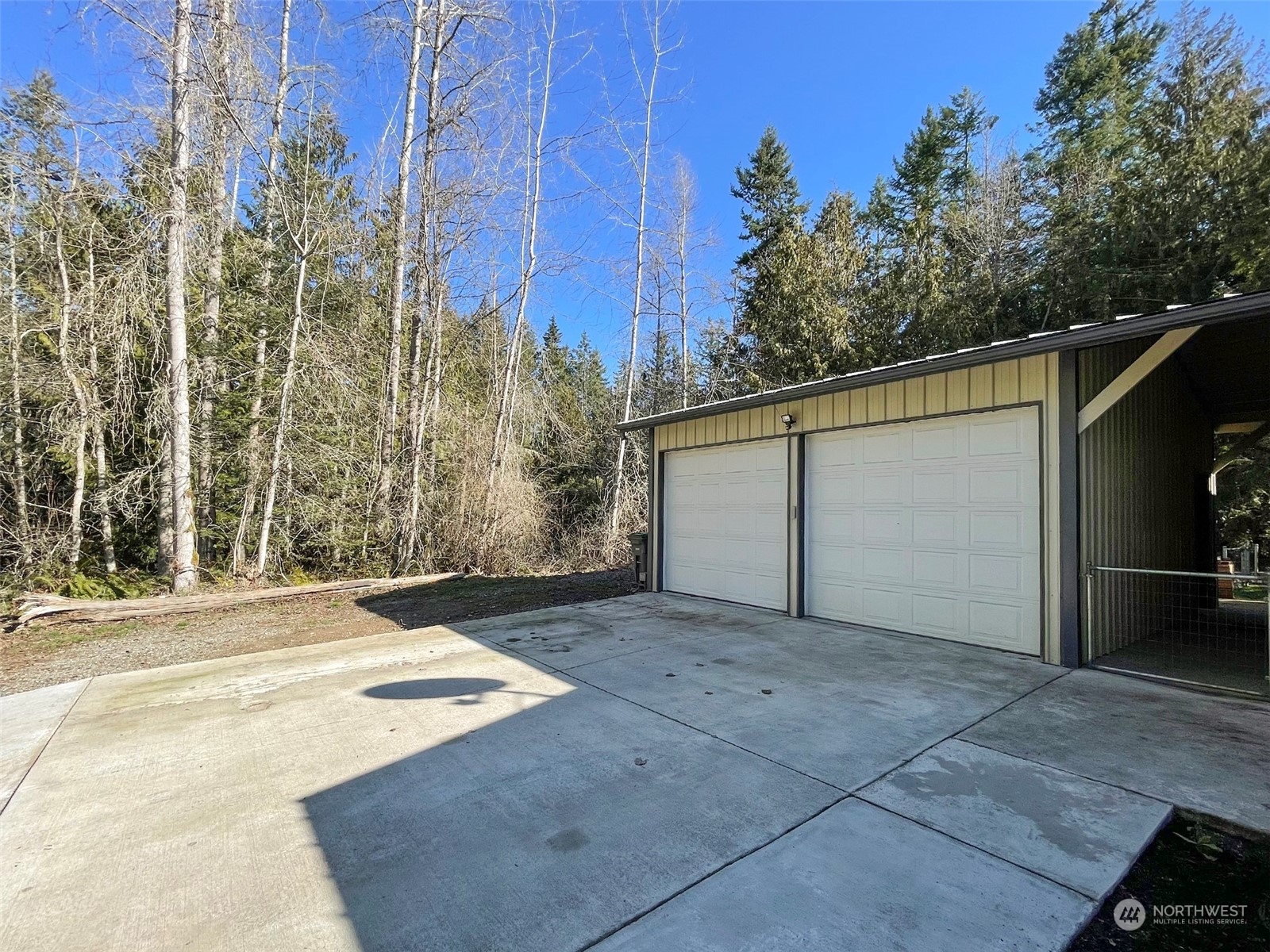 297 Amarillo Road Port Angeles, WA 98362 - Photo 29 of 40 a view of backyard and entertaining space