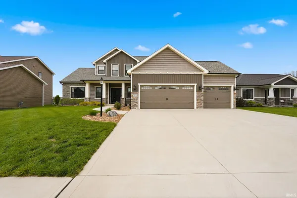 $600,000 | 922 Skillet Avenue, Huntertown, IN 46748