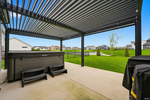 $600,000 | 922 Skillet Avenue, Huntertown, IN 46748