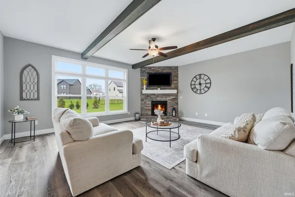 $600,000 | 922 Skillet Avenue, Huntertown, IN 46748