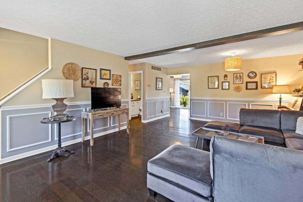15525 Hagenderfer Road Plain City, OH 43064 - Photo 6 of 49 15525 Hagenderfer Road-7.jpg-SMALL