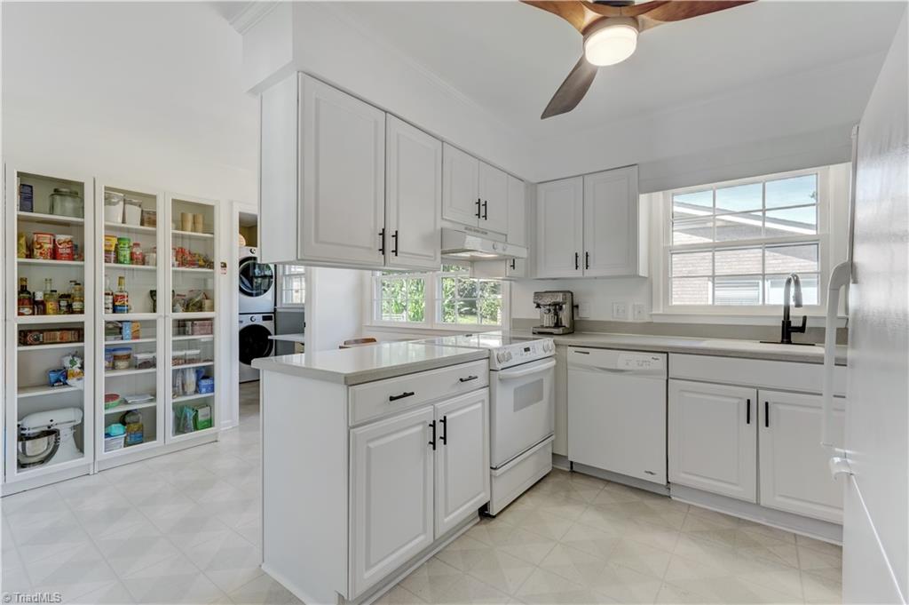 4603 Graham Road Greensboro, NC 27410 - Photo 12 of 39