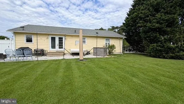 $2,475 | 508 Lloyd Street, Ocean View, DE 19970