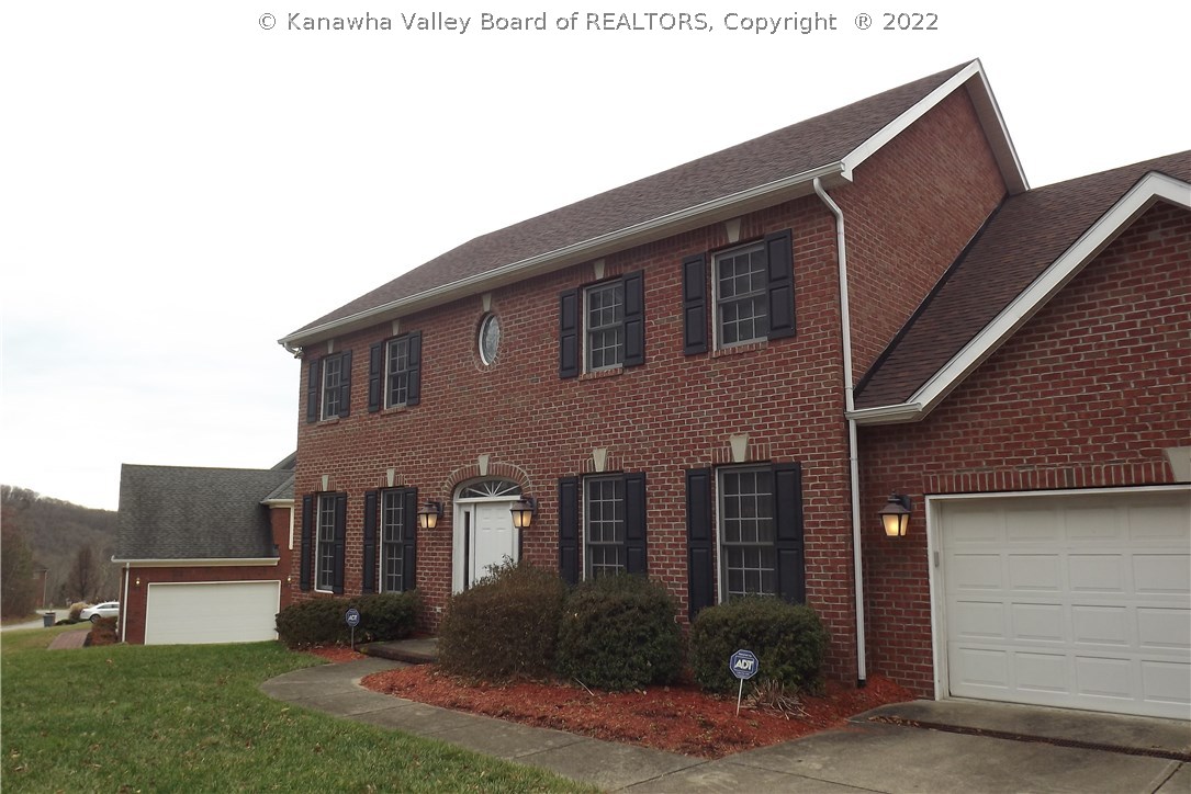 9 Jamestown Road Charleston, WV 25314 - Photo 2 of 22 Gallery Image 2