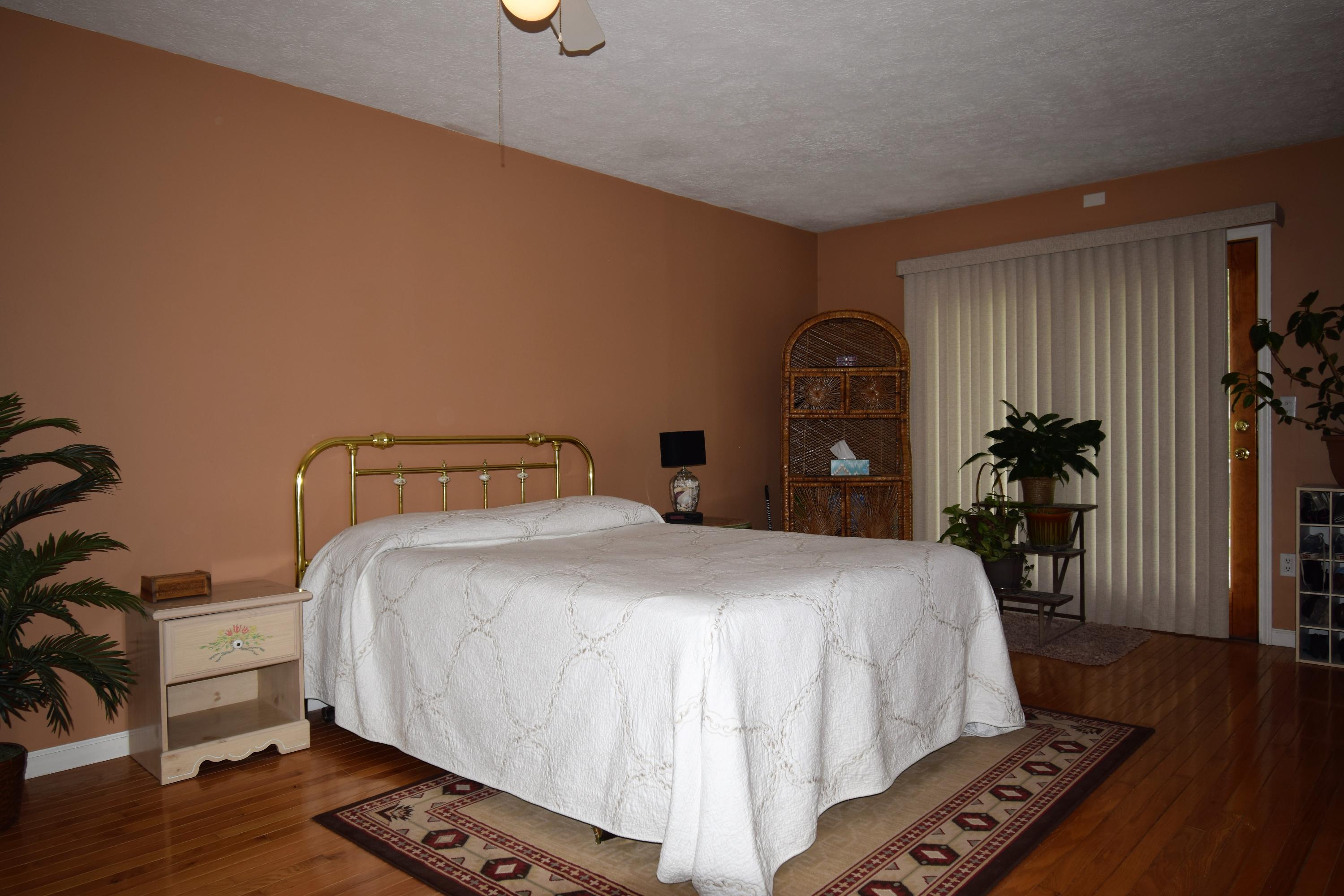 1212 Old Springfield Xenia, OH 45385 - Photo 19 of 44