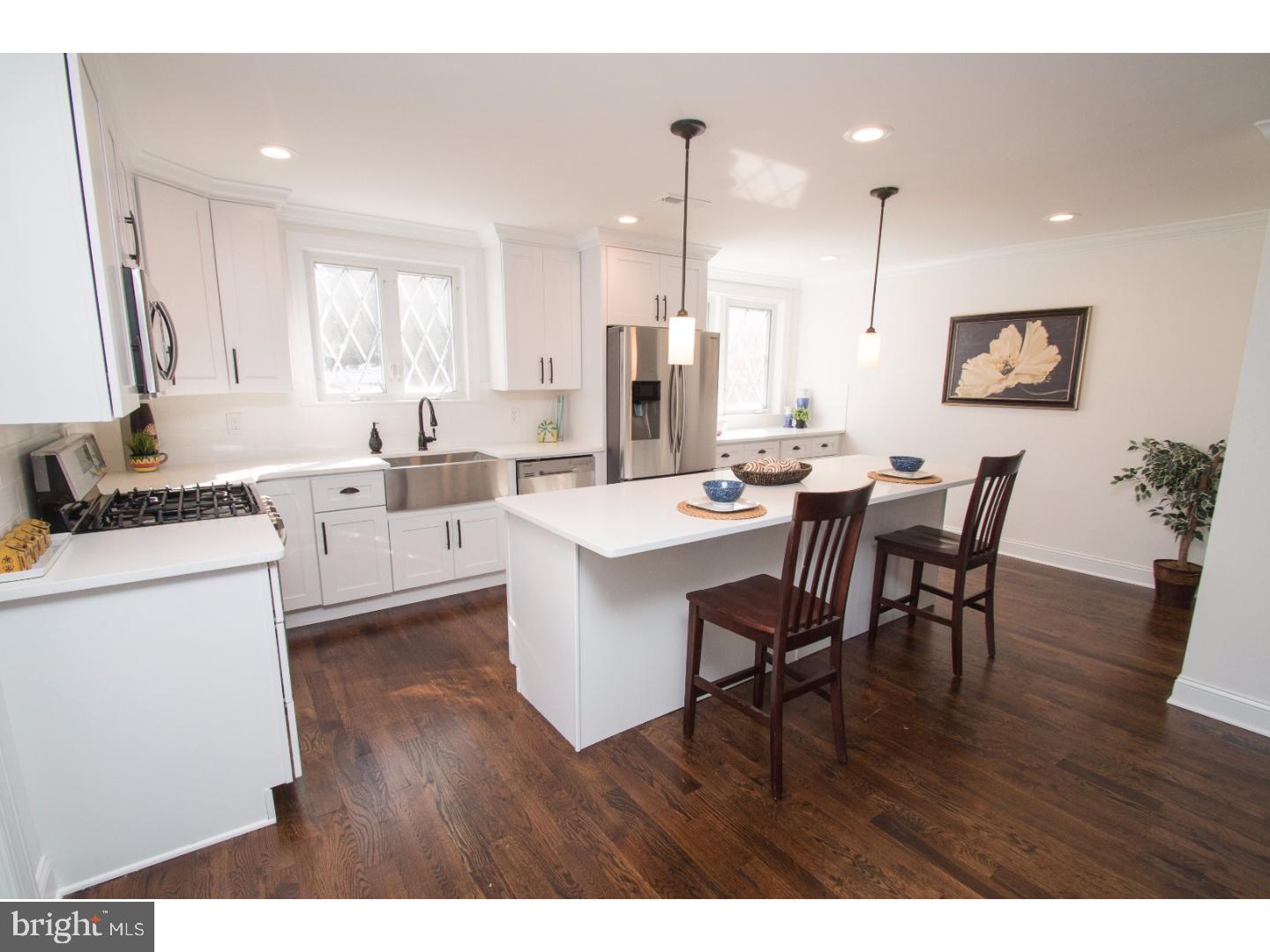 816 Vernon Road Philadelphia, PA 19119 - Photo 3 of 25 Gallery Image 3