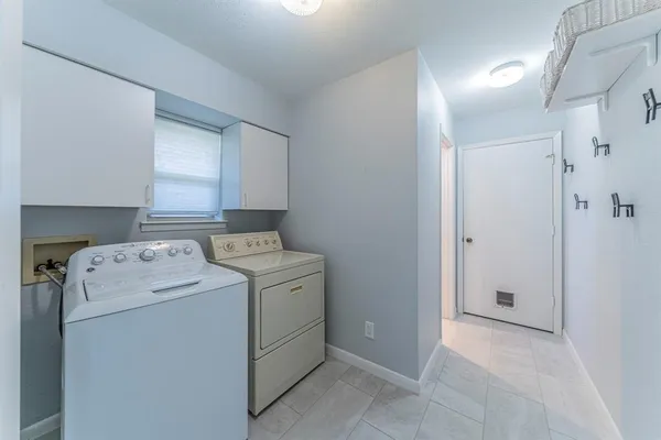 $420,000 | 2422 Greenwood Drive, Grand Prairie, TX 75050