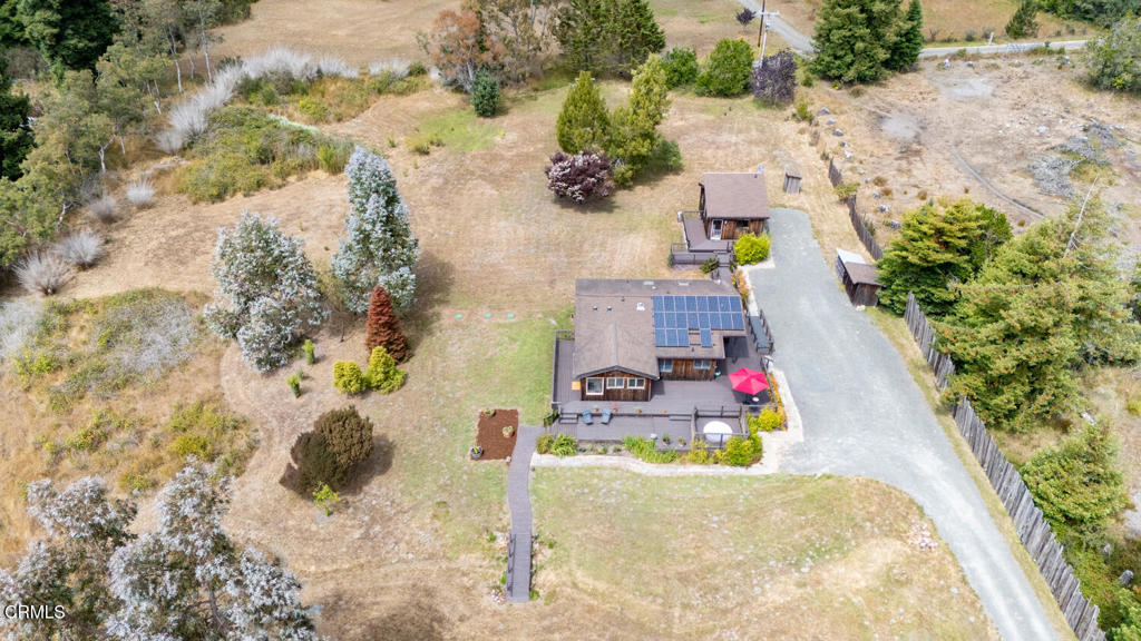 30470 Pudding Creek Road Fort Bragg, CA 95437 - Photo 2 of 34 a view of small yard