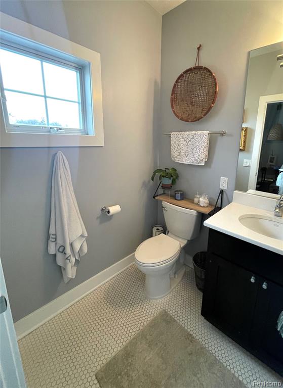 352 West Grand River Road East Lansing, MI 48823 - Photo 9 of 15