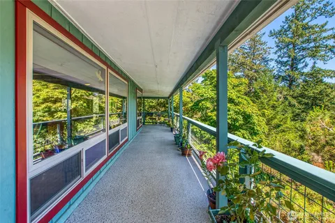 $950,000 | 239 Killebrew Lake Road, Orcas Island, WA 98280