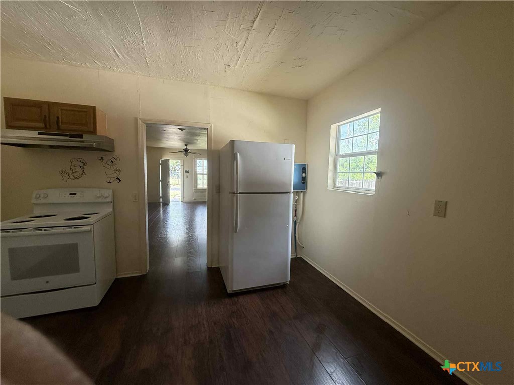 3003 Morgan Drive Victoria, TX 77901 - Photo 7 of 10