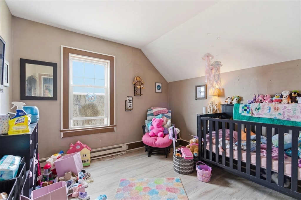 13 Keyes Street Warren, MA 01083 - Photo 10 of 16