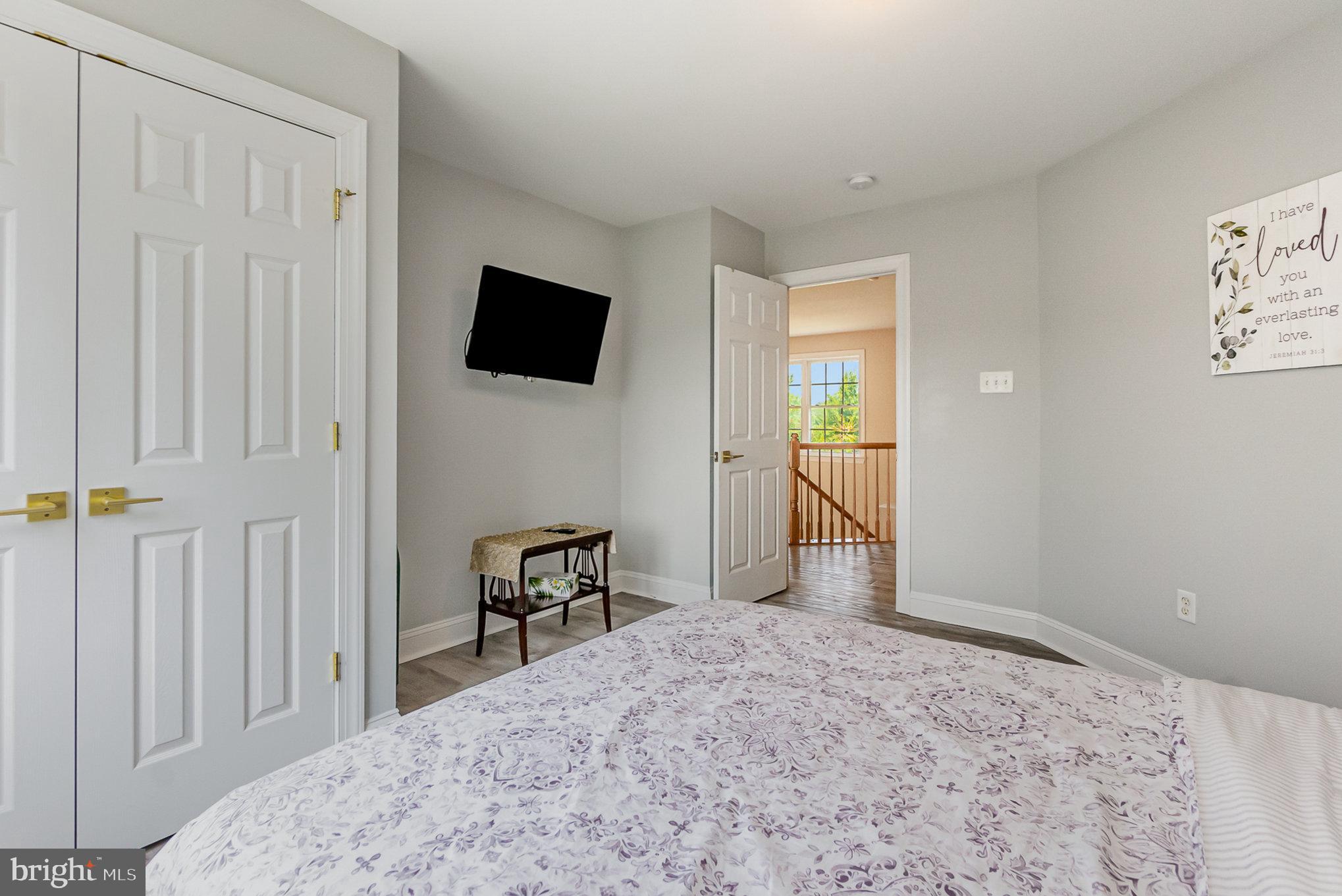 2121 Traceys Road Sparks Glencoe, MD 21152 - Photo 46 of 74 Bedroom 2, entrance to hall bath