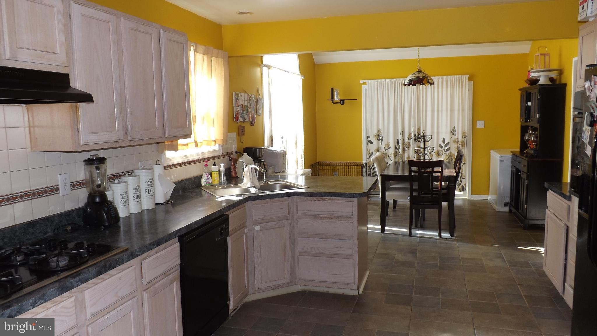 348-i R Bryant Way Lawnside, NJ 08045 - Photo 7 of 19 Gallery Image 7