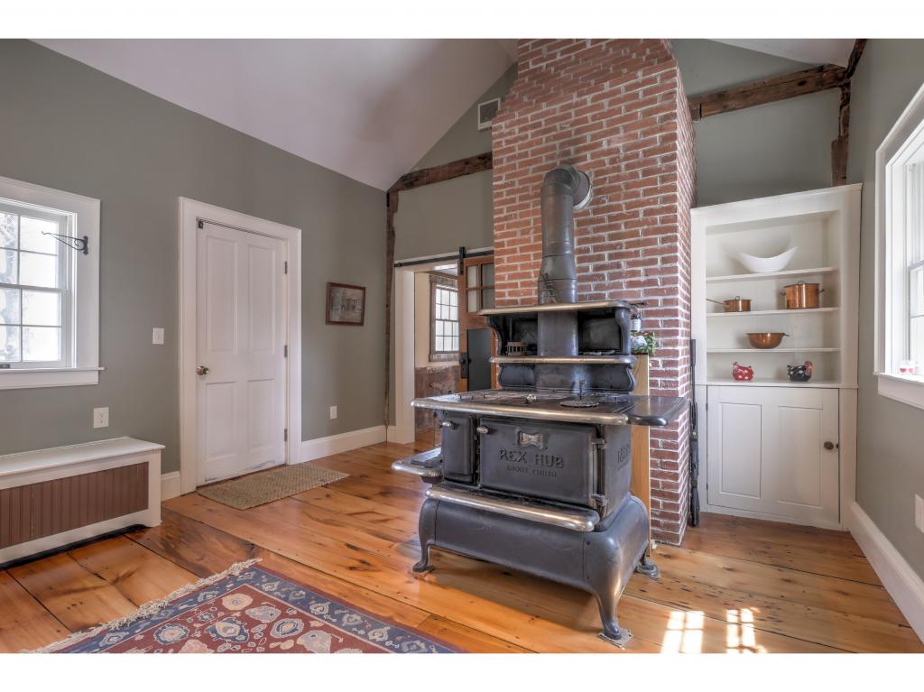 641 Main Street Hampstead, NH 03841 - Photo 15 of 36 Gallery Image 15