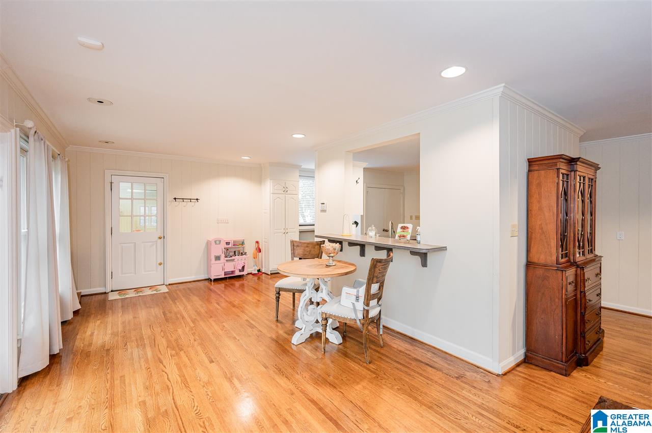 2472 Shades Crest Road Birmingham, AL 35216 - Photo 19 of 48