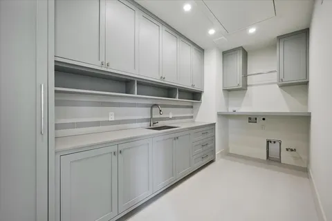 $1,680,000 | 6534 Corbin Street, Houston, TX 77055