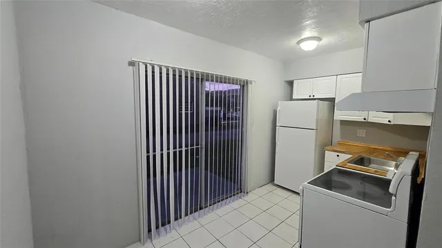 $1,550 | 16951 Northeast 18th Avenue, Unit 4, North Miami Beach, FL 33162