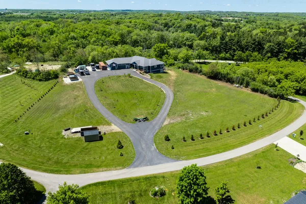 $1,395,000 | 2578 Back Road, Lyons, WI 53147