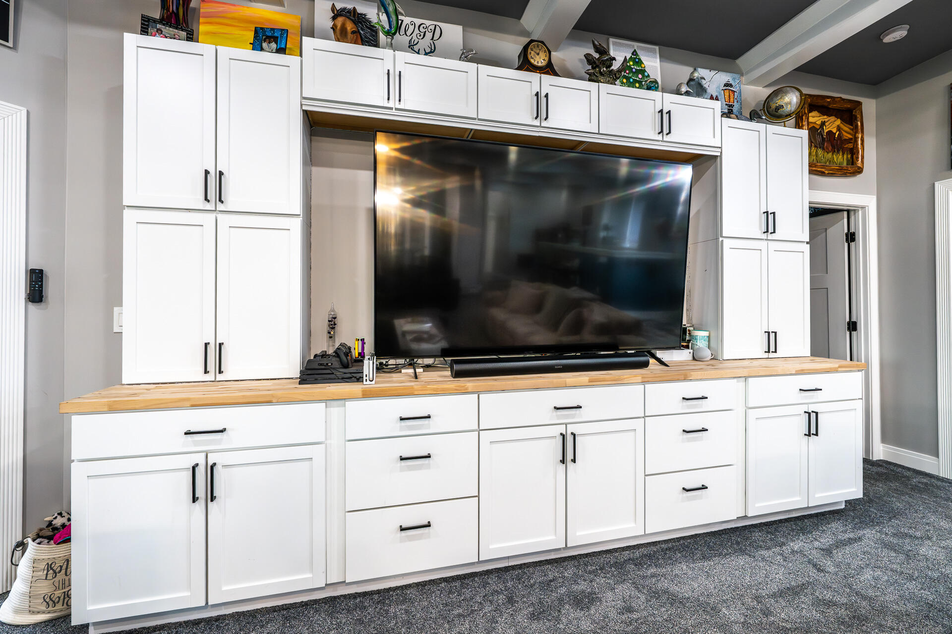 2578 Back Road Lyons, WI 53147 - Photo 11 of 46 Custom Entertainment Center