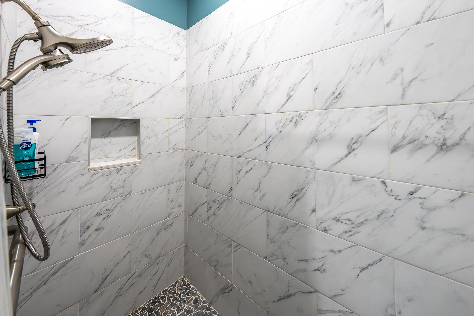 2578 Back Road Lyons, WI 53147 - Photo 34 of 46 Bedroom 2 Ensuite