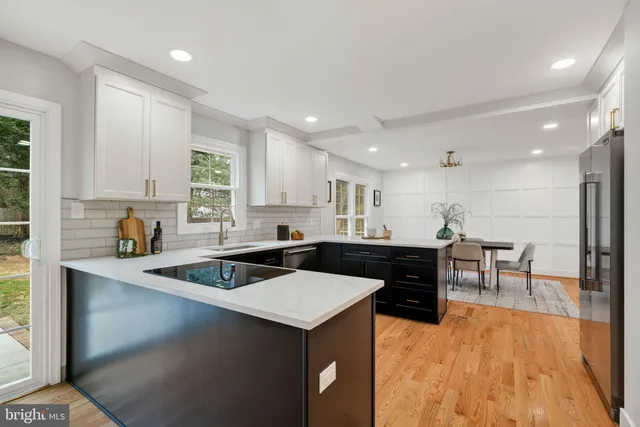 $1,475,000 | 2678 Oakton Glen Drive, Vienna, VA 22181