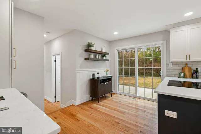 $1,475,000 | 2678 Oakton Glen Drive, Vienna, VA 22181