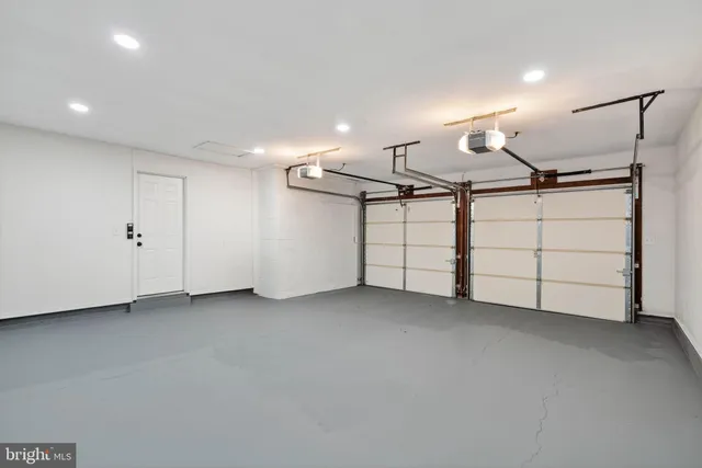 $1,475,000 | 2678 Oakton Glen Drive, Vienna, VA 22181