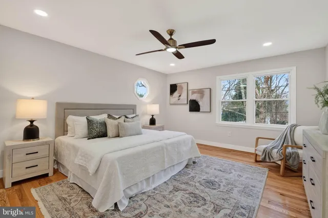 $1,475,000 | 2678 Oakton Glen Drive, Vienna, VA 22181