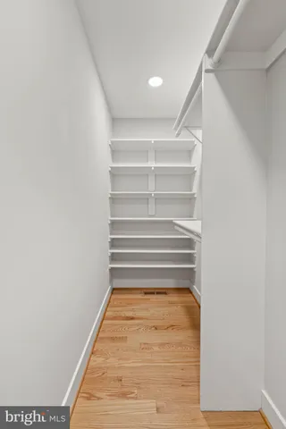 $1,475,000 | 2678 Oakton Glen Drive, Vienna, VA 22181