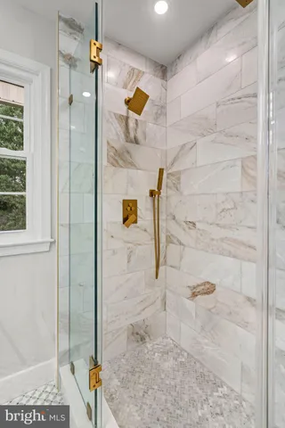 $1,475,000 | 2678 Oakton Glen Drive, Vienna, VA 22181