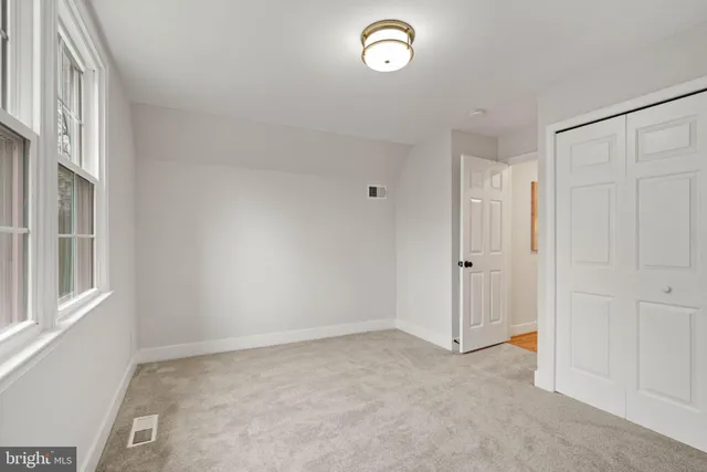 $1,475,000 | 2678 Oakton Glen Drive, Vienna, VA 22181