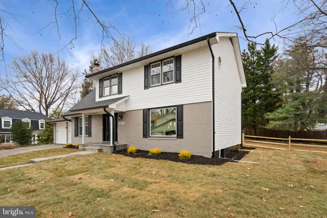 $1,475,000 | 2678 Oakton Glen Drive, Vienna, VA 22181