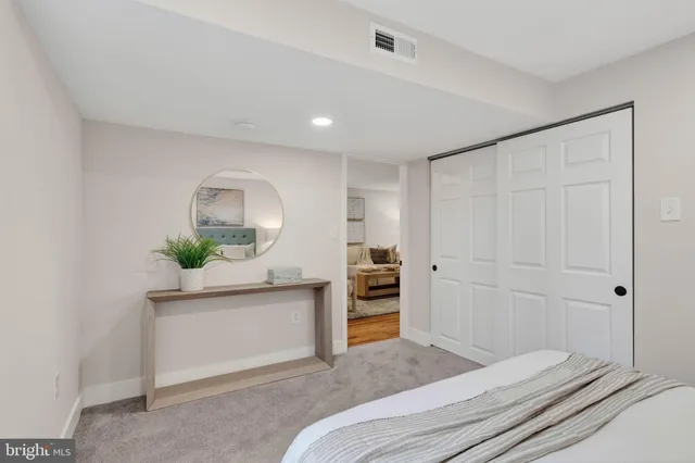 $1,475,000 | 2678 Oakton Glen Drive, Vienna, VA 22181