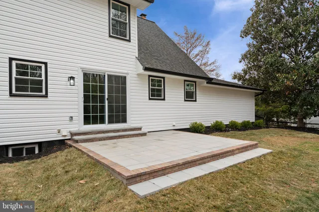 $1,475,000 | 2678 Oakton Glen Drive, Vienna, VA 22181