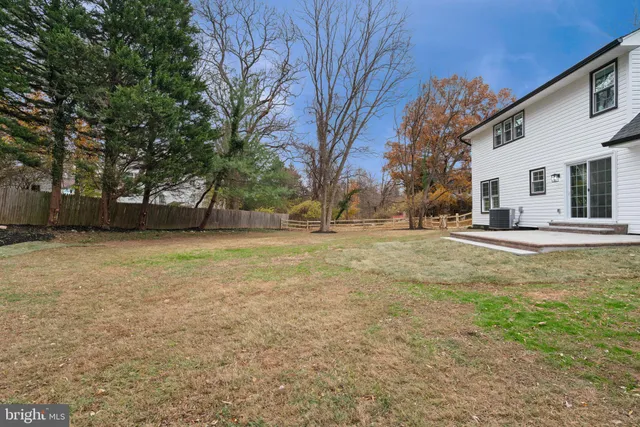 $1,475,000 | 2678 Oakton Glen Drive, Vienna, VA 22181