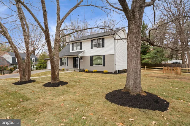 $1,475,000 | 2678 Oakton Glen Drive, Vienna, VA 22181