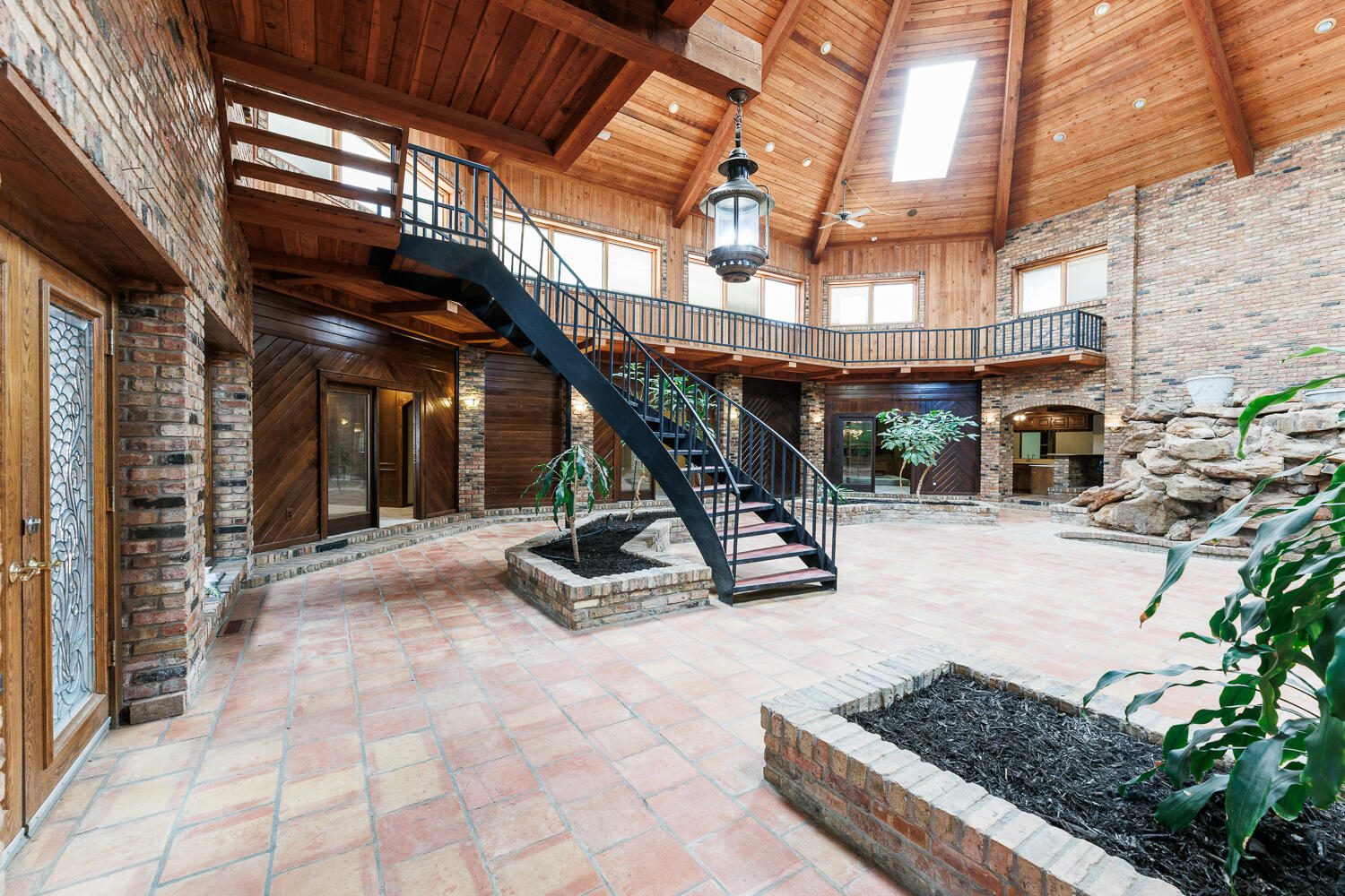 409 Mill Road Lubbock, TX 79403 - Photo 11 of 86 Foyer